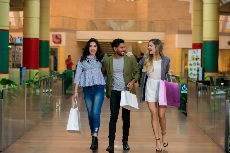 Compras en un centro comercial de Barquisimeto